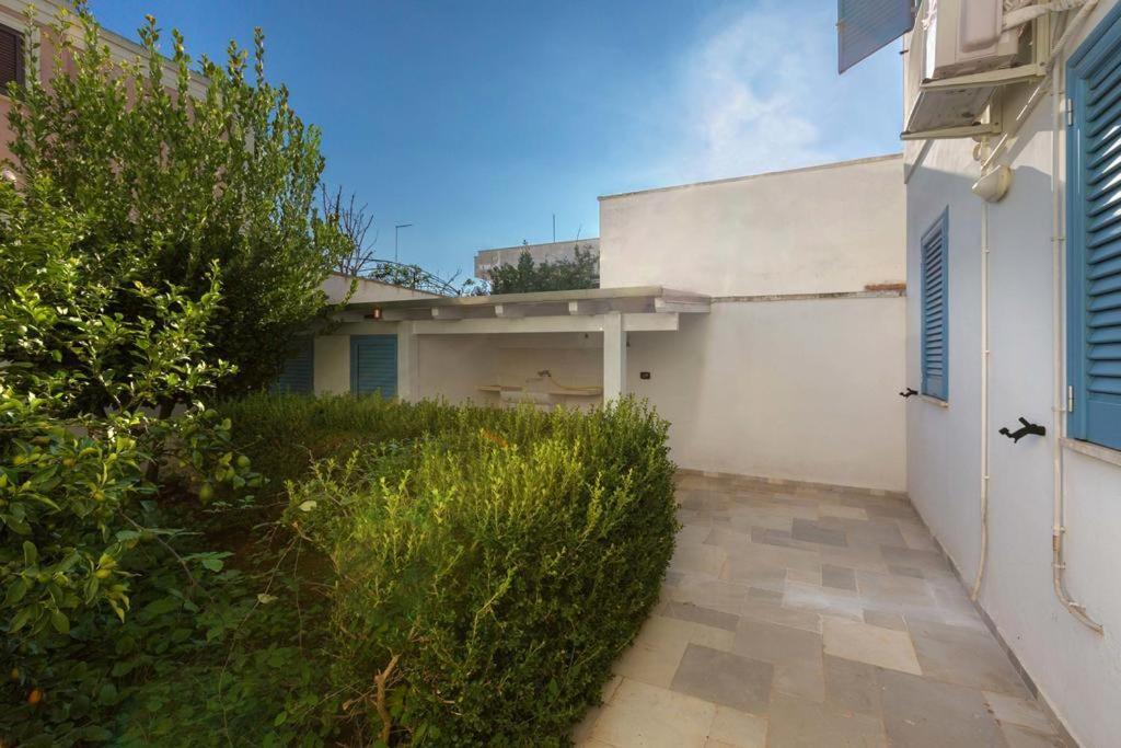 Le Perle Blu Del Salento - Residence サン・ティジドーロ エクステリア 写真
